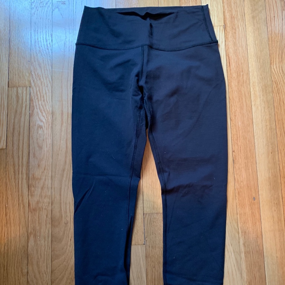 Lulu lemon wunder under leggings!